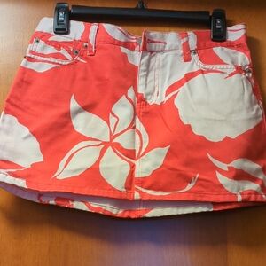 Abercrombie & Fitch Red and White Cotton Skirt